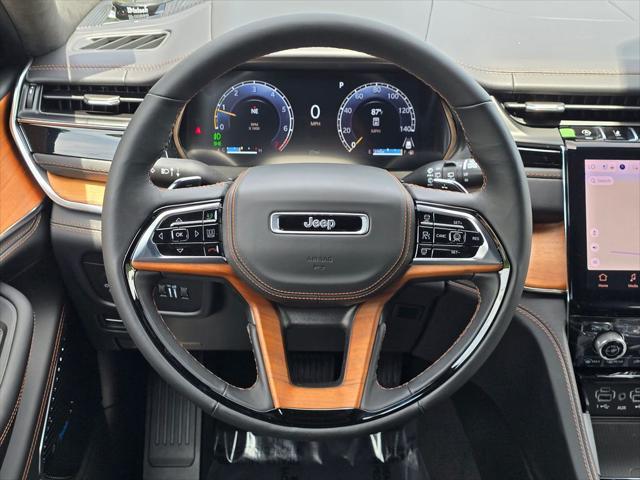 new 2025 Jeep Grand Cherokee car, priced at $60,861