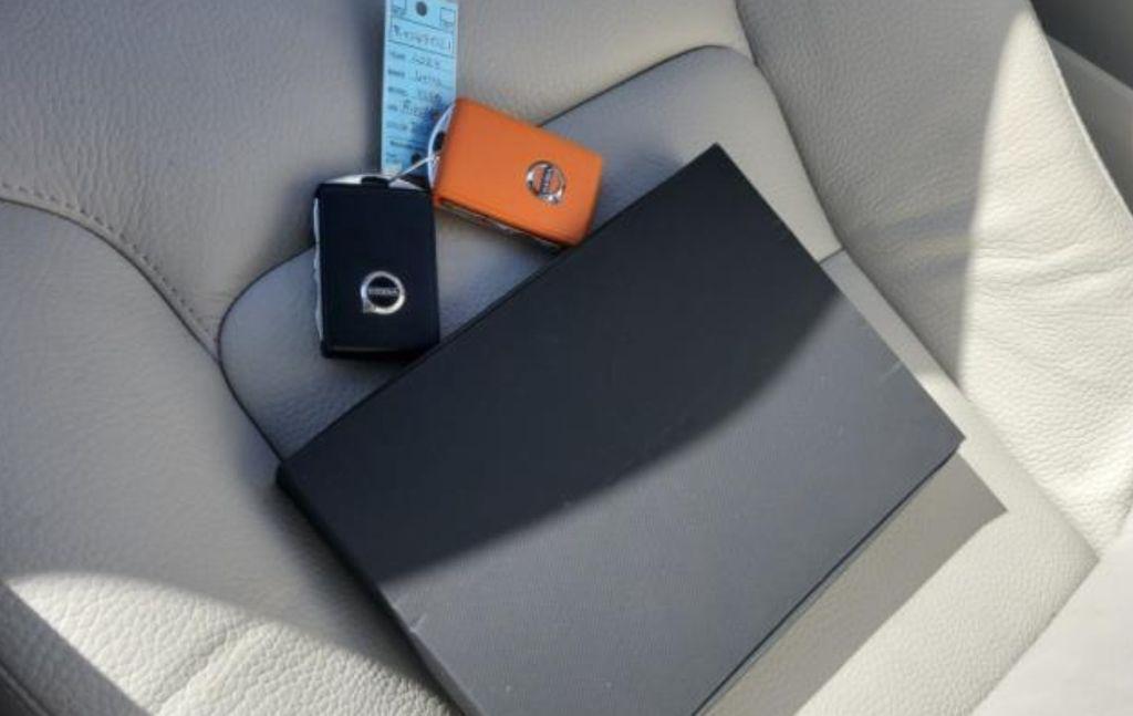 used 2024 Volvo XC90 car, priced at $38,984