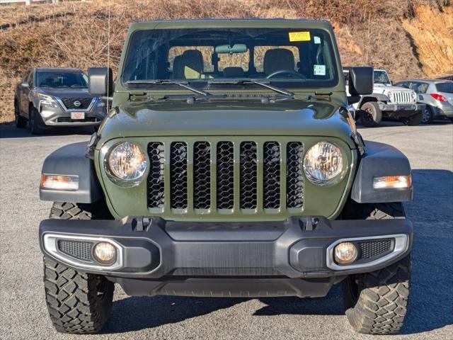 used 2023 Jeep Gladiator car