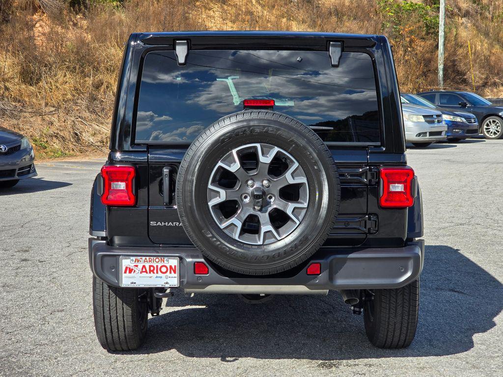 new 2025 Jeep Wrangler car, priced at $55,914