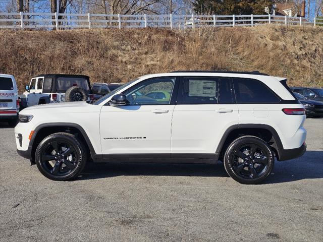 new 2024 Jeep Grand Cherokee car, priced at $38,480