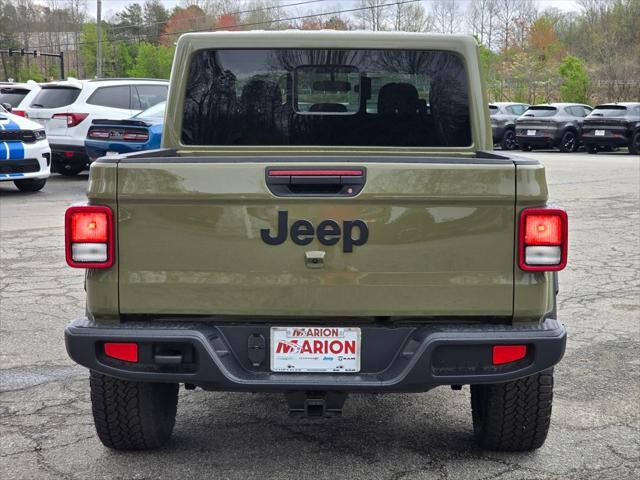new 2025 Jeep Gladiator car, priced at $41,907