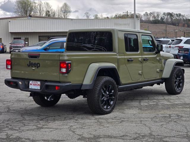 new 2025 Jeep Gladiator car, priced at $41,907