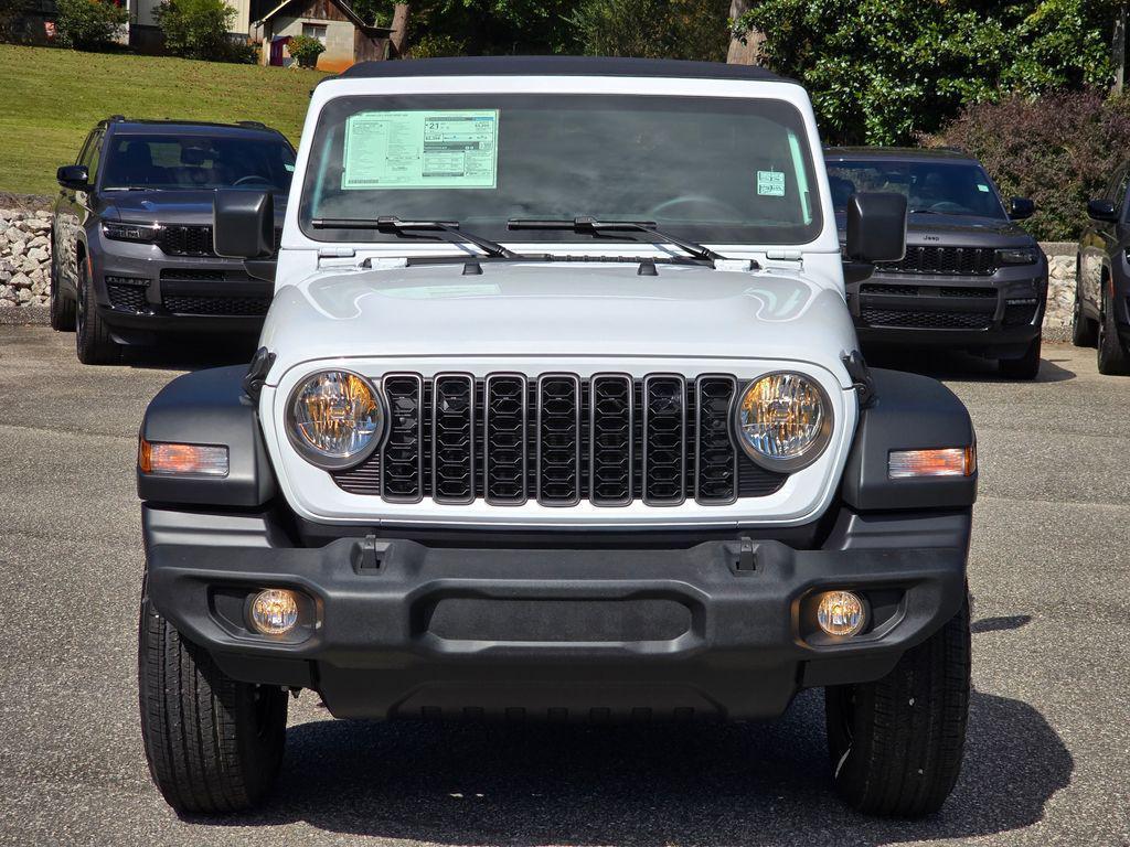 new 2026 Jeep Wrangler car, priced at $36,270