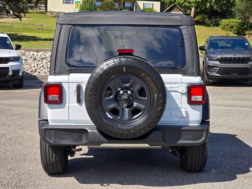 new 2026 Jeep Wrangler car, priced at $36,270