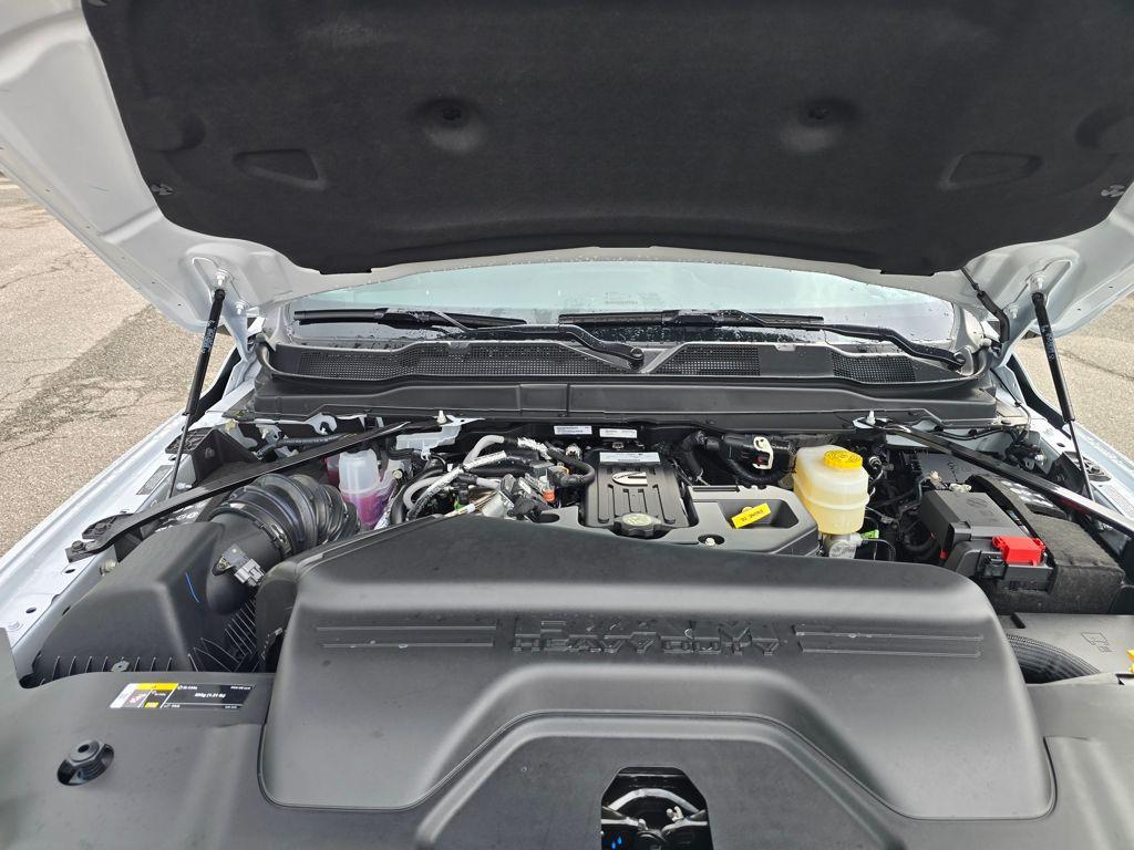 new 2025 Ram 2500 car, priced at $67,579