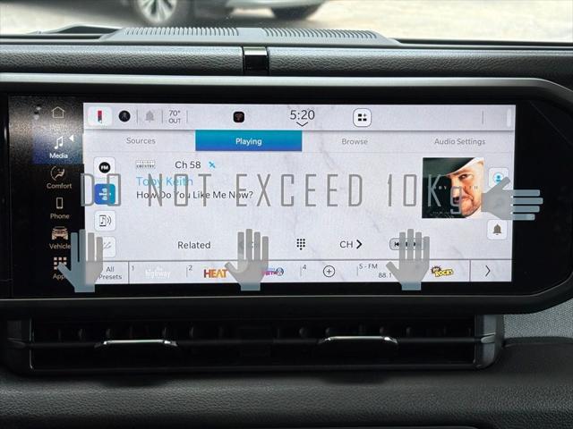 new 2025 Jeep Gladiator car, priced at $39,172