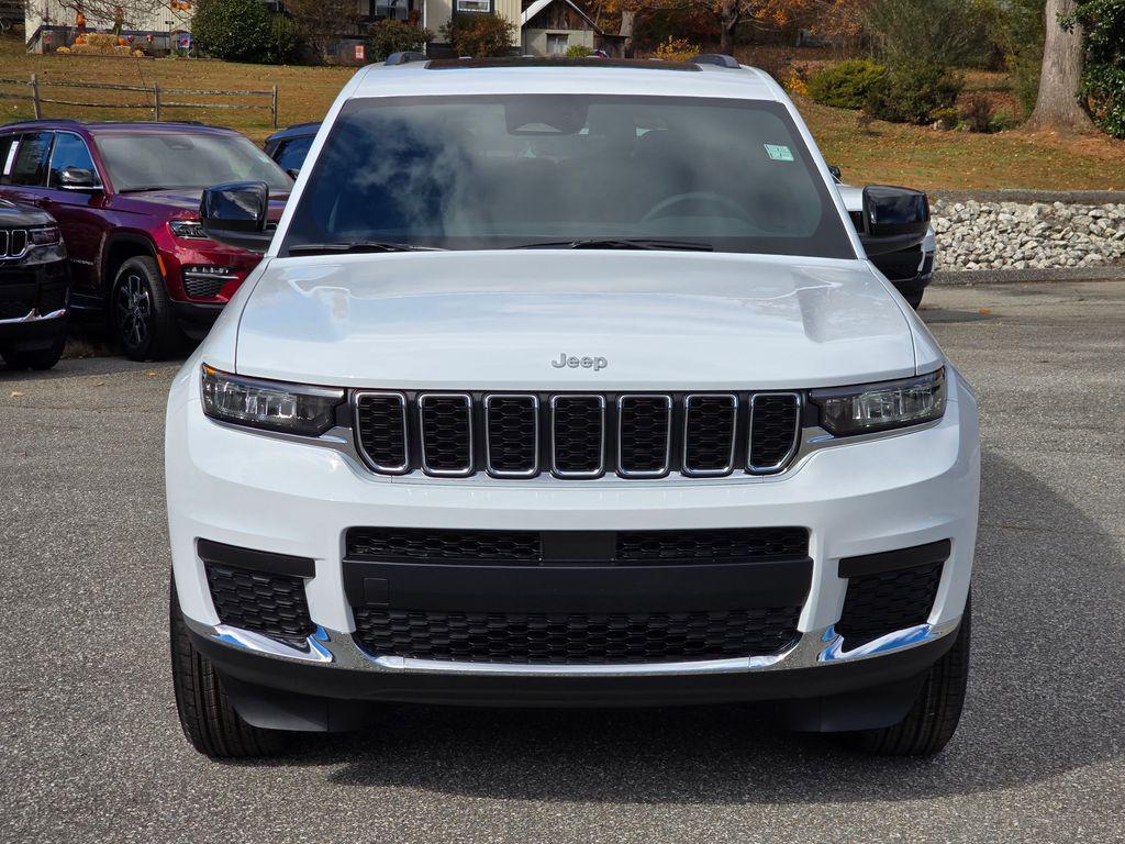 new 2025 Jeep Grand Cherokee L car, priced at $38,926