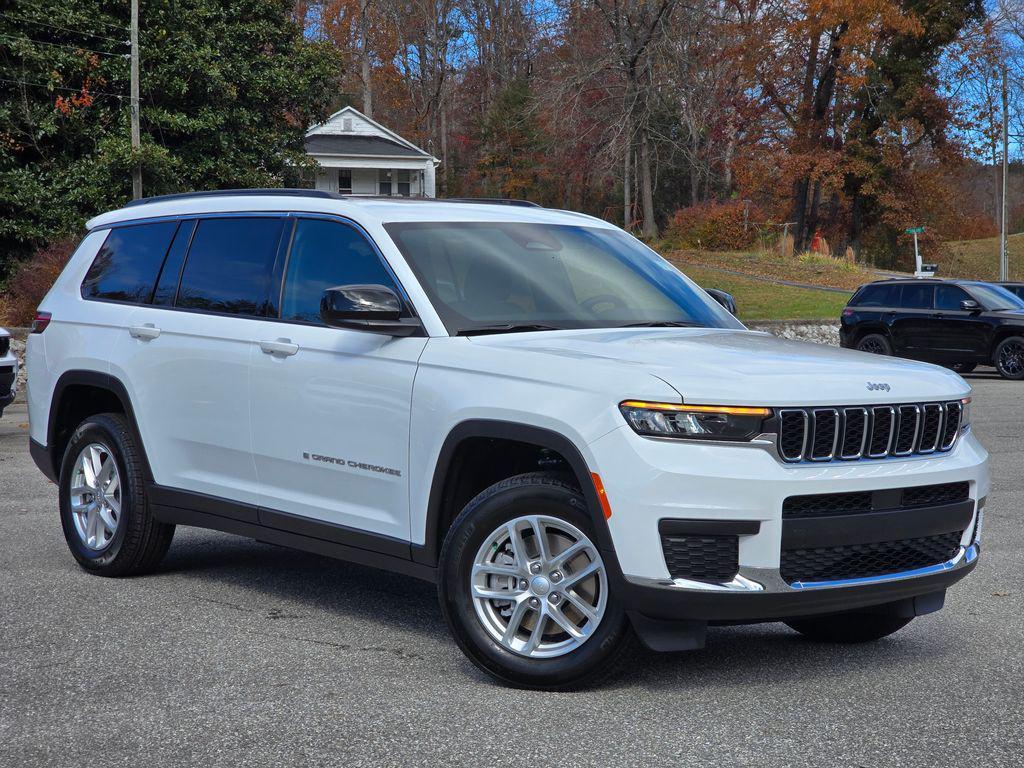 new 2025 Jeep Grand Cherokee L car, priced at $38,926