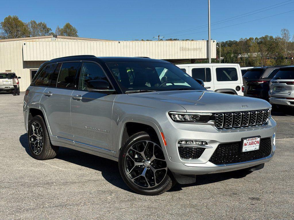 new 2025 Jeep Grand Cherokee car, priced at $59,428