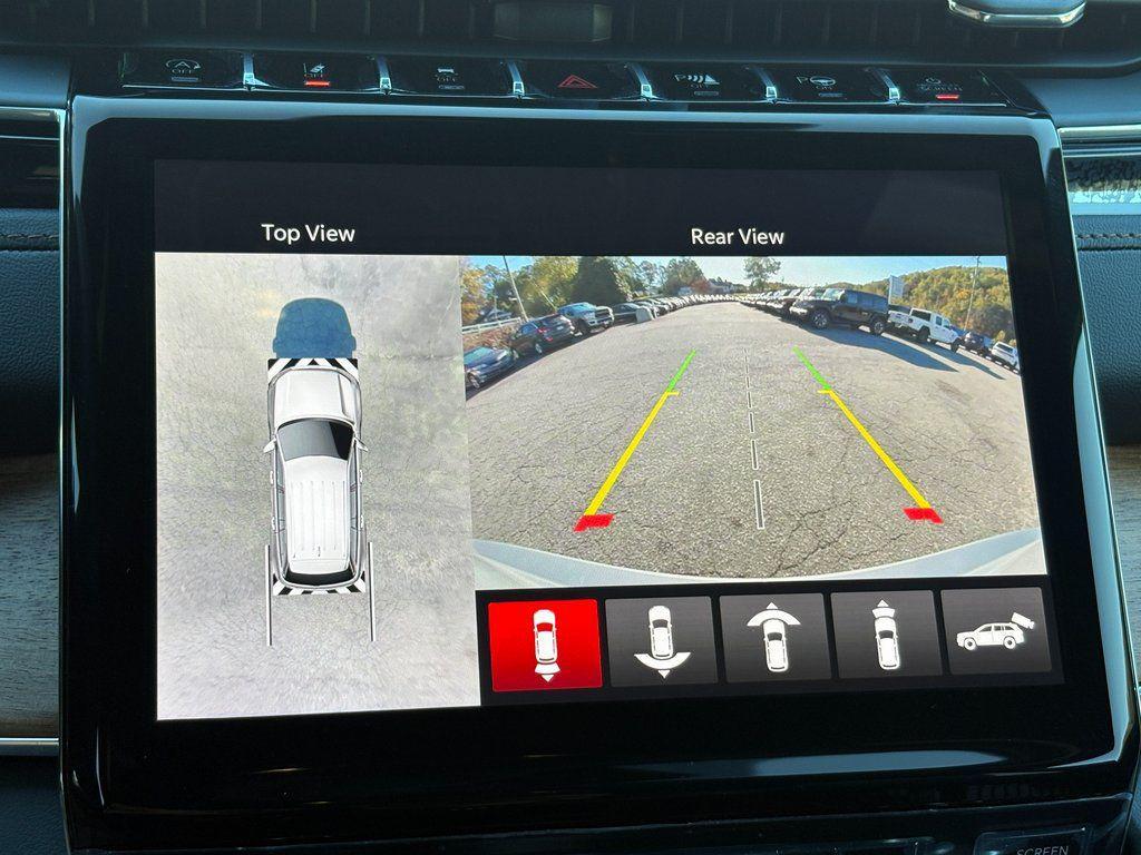 new 2025 Jeep Grand Cherokee car, priced at $59,428