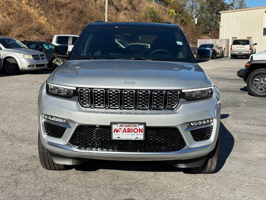 new 2025 Jeep Grand Cherokee car, priced at $59,428