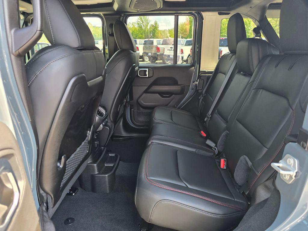 new 2025 Jeep Wrangler car, priced at $66,355