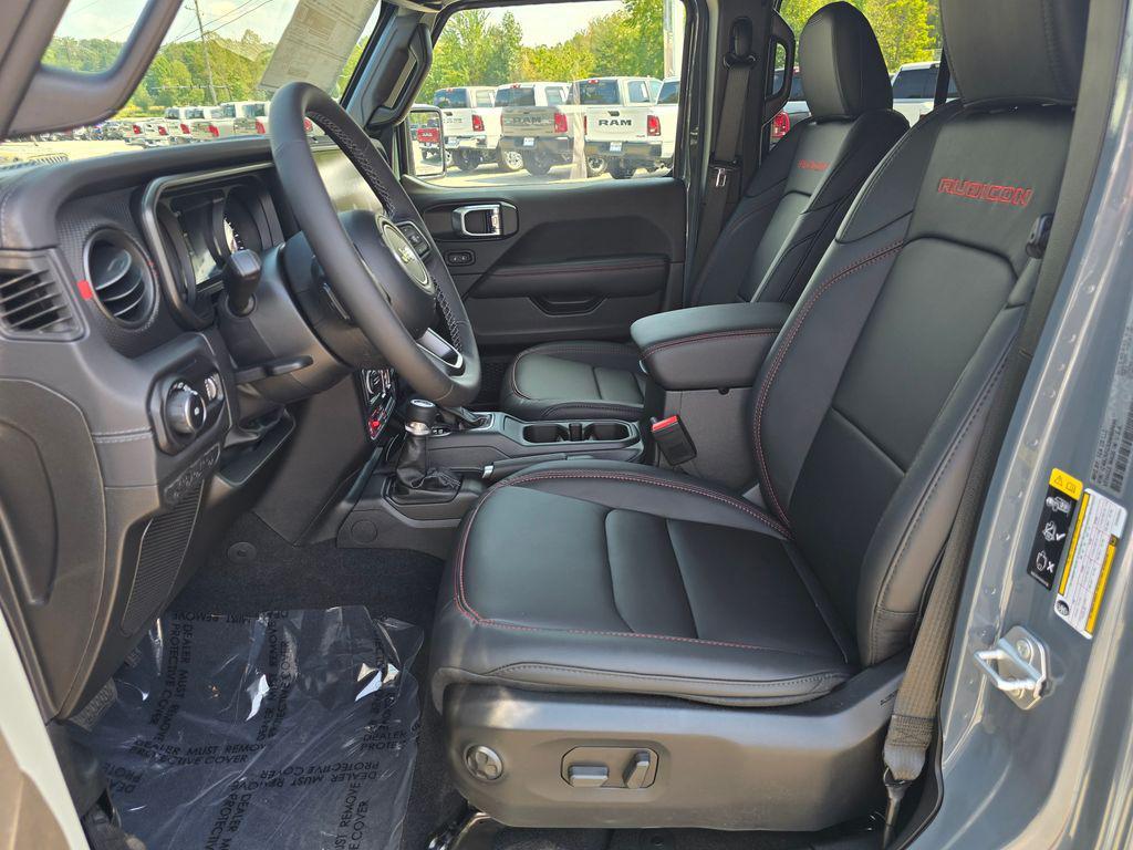 new 2025 Jeep Wrangler car, priced at $66,355