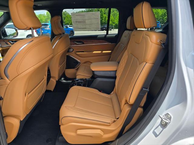 new 2025 Jeep Grand Cherokee L car, priced at $61,494