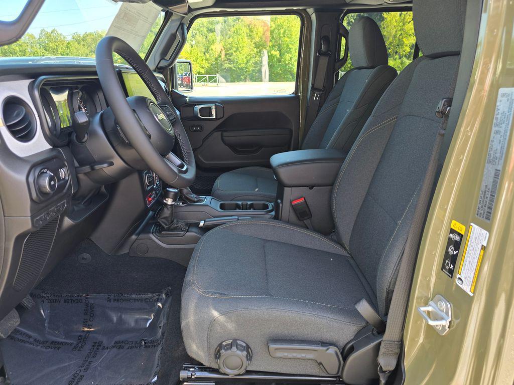 new 2025 Jeep Wrangler car, priced at $59,789