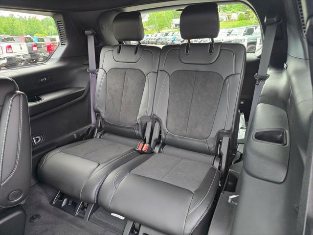 new 2025 Jeep Grand Cherokee L car, priced at $41,386