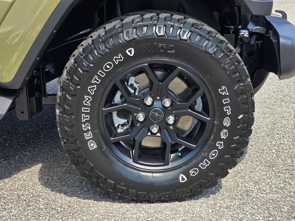 new 2025 Jeep Gladiator car, priced at $45,139