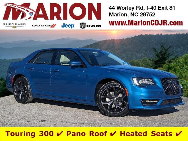 new 2023 Chrysler 300 car, priced at $38,084