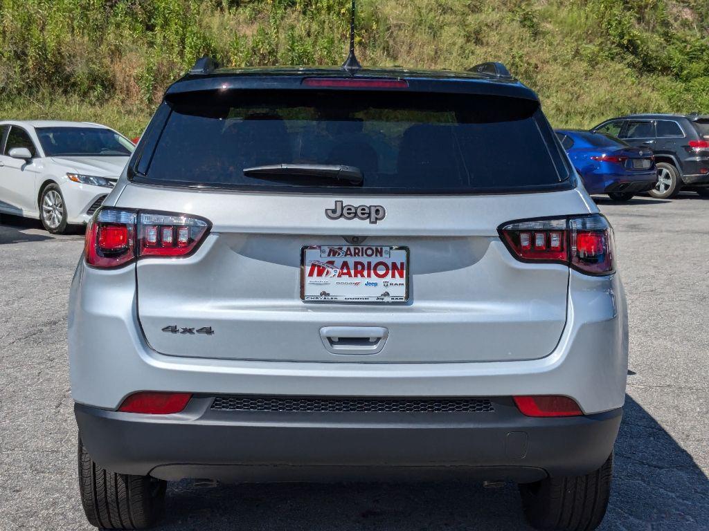new 2024 Jeep Compass car, priced at $28,930