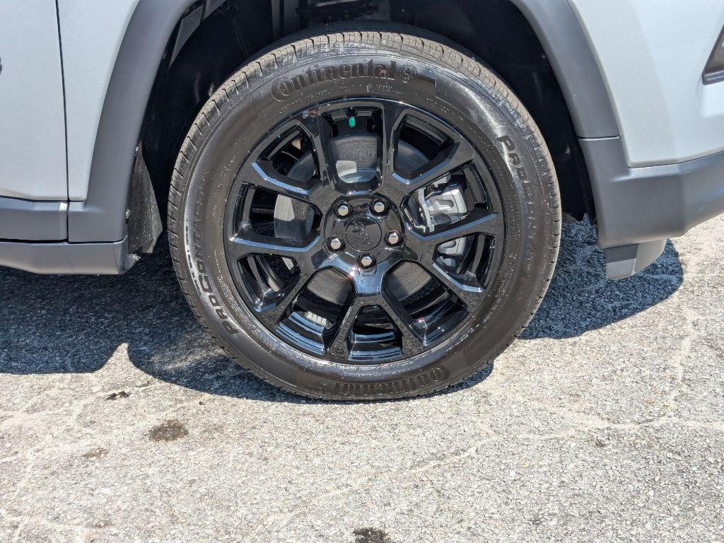 new 2024 Jeep Compass car, priced at $28,930