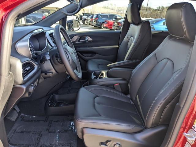 new 2025 Chrysler Voyager car, priced at $37,464