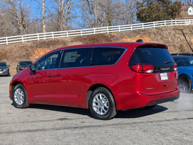 new 2025 Chrysler Voyager car, priced at $39,841