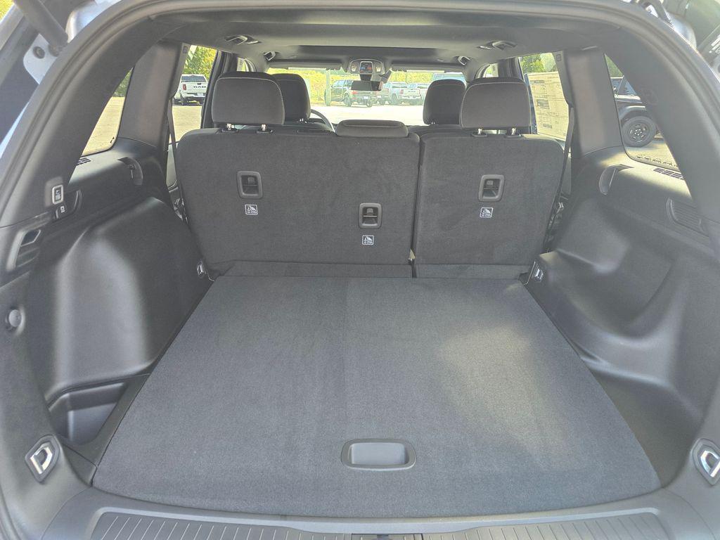 new 2025 Jeep Grand Cherokee car, priced at $39,243