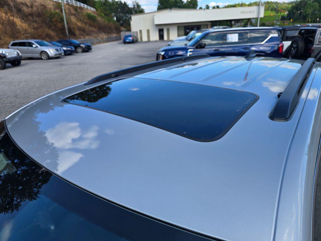 new 2025 Jeep Grand Cherokee car, priced at $39,243