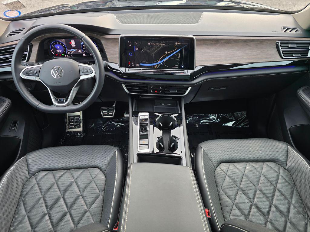 used 2024 Volkswagen Atlas car, priced at $39,000