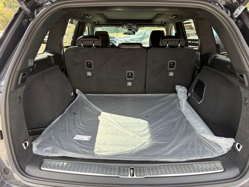 new 2025 Jeep Grand Cherokee car, priced at $63,961