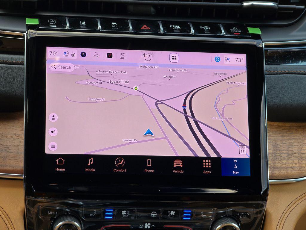 new 2025 Jeep Grand Cherokee car, priced at $59,981