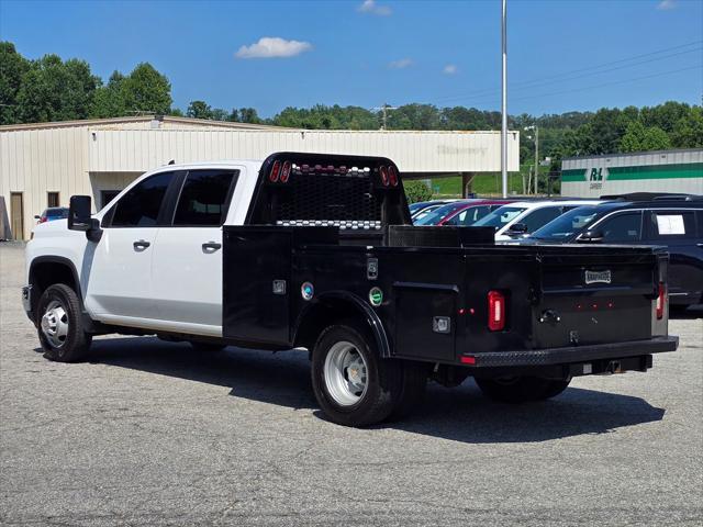 used 2024 Chevrolet Silverado 3500 car