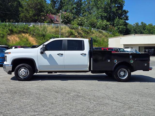 used 2024 Chevrolet Silverado 3500 car