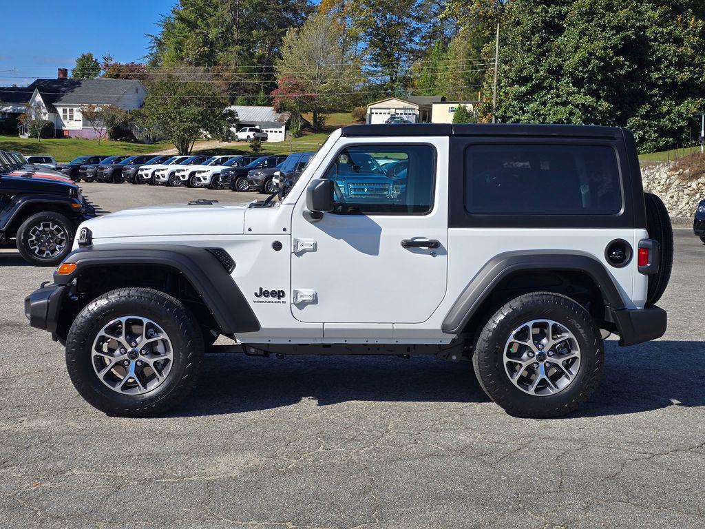 new 2026 Jeep Wrangler car, priced at $44,584