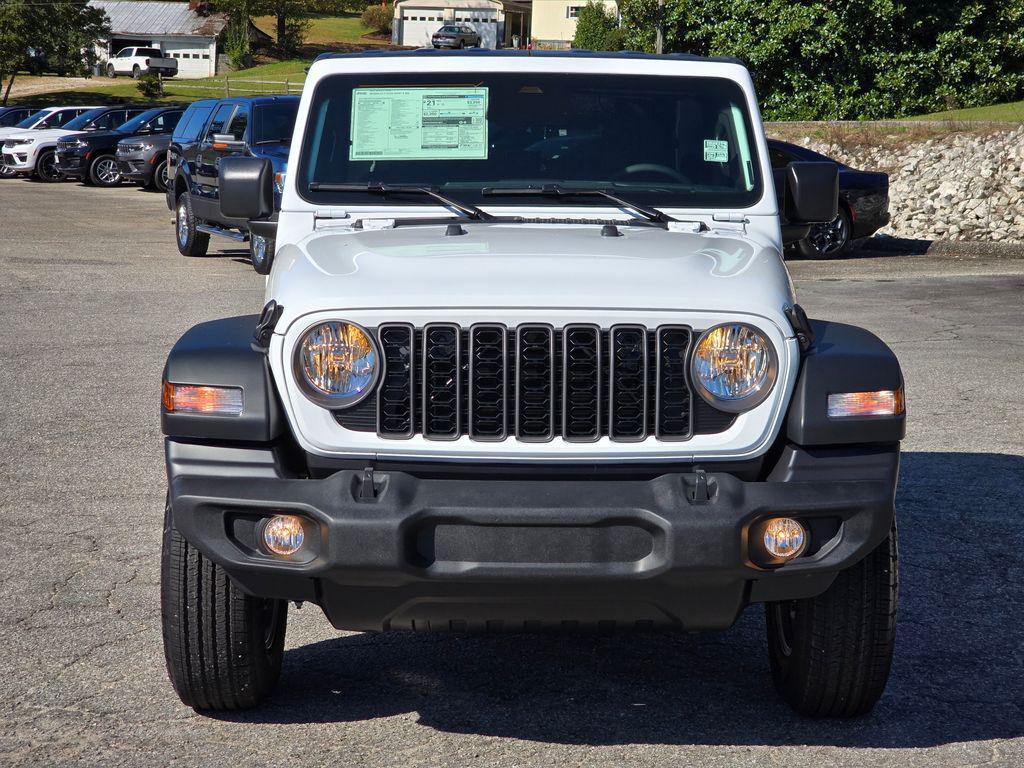 new 2026 Jeep Wrangler car, priced at $44,584