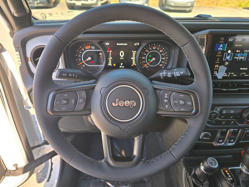 new 2026 Jeep Wrangler car, priced at $44,584