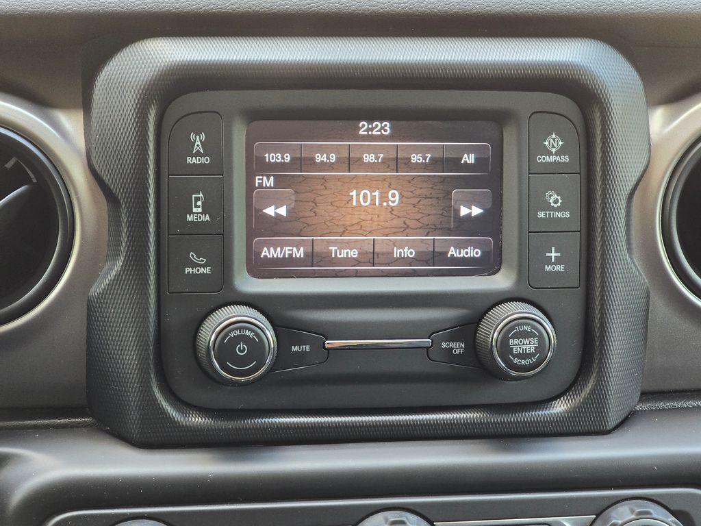 used 2020 Jeep Wrangler Unlimited car, priced at $28,000