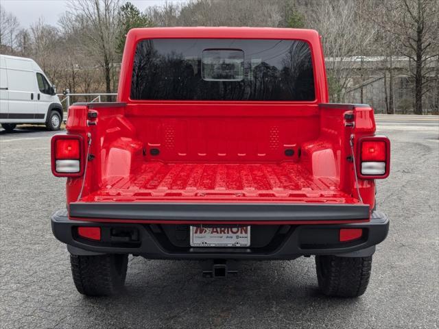 new 2025 Jeep Gladiator car, priced at $41,207