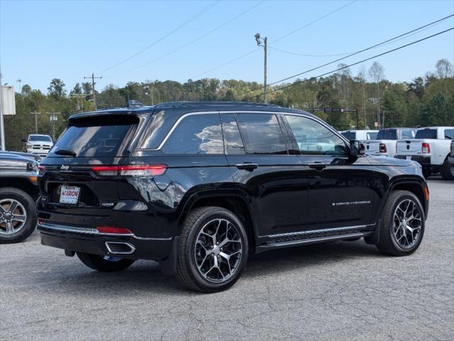 new 2024 Jeep Grand Cherokee car, priced at $59,235