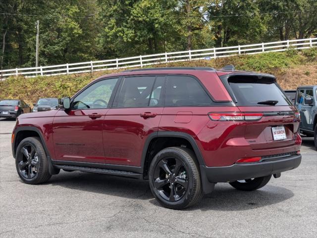 new 2024 Jeep Grand Cherokee car, priced at $48,010