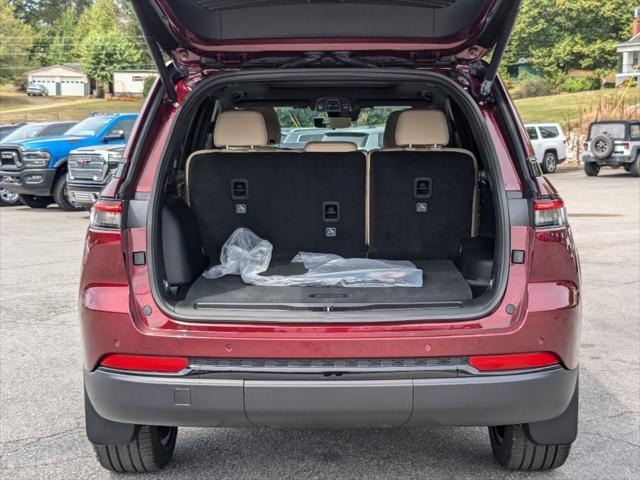 new 2024 Jeep Grand Cherokee car, priced at $48,010