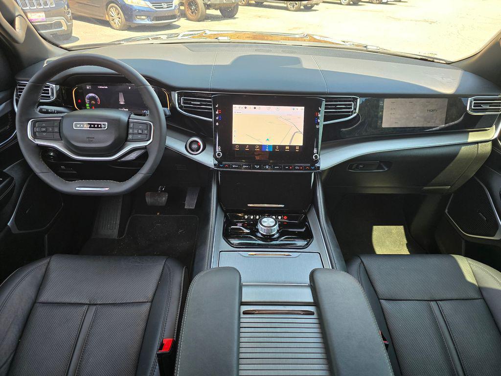 used 2023 Jeep Wagoneer car