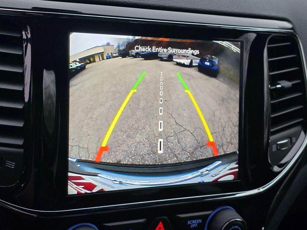 used 2021 Jeep Grand Cherokee car, priced at $23,300