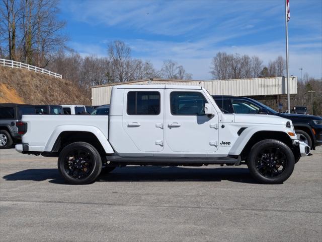 used 2023 Jeep Gladiator car, priced at $32,390