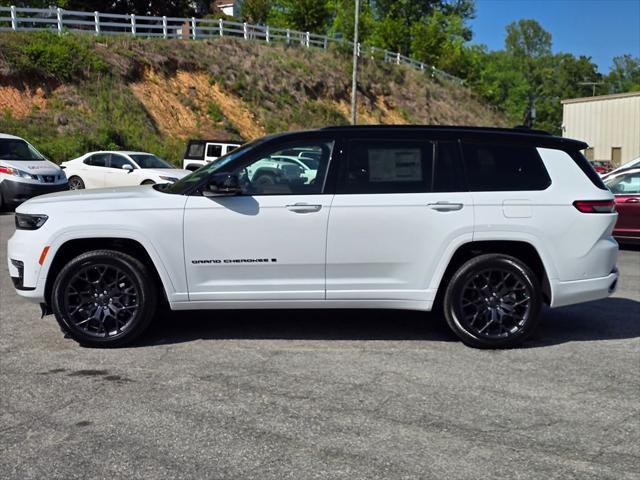 new 2025 Jeep Grand Cherokee L car, priced at $59,901