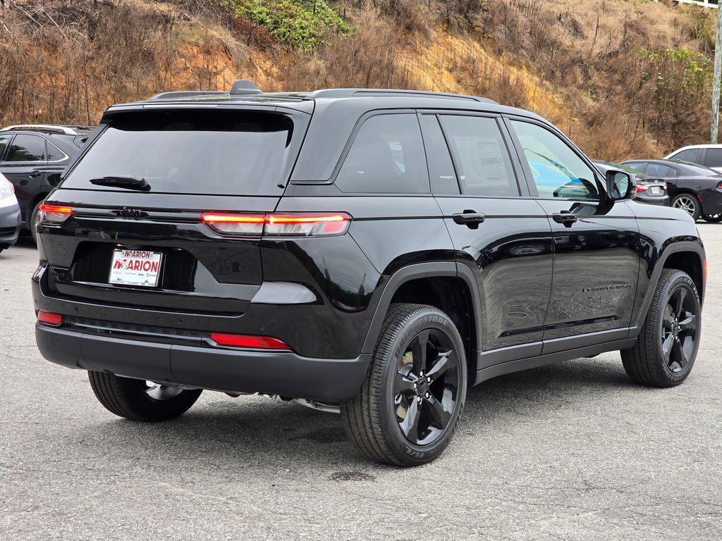 new 2025 Jeep Grand Cherokee car, priced at $43,464