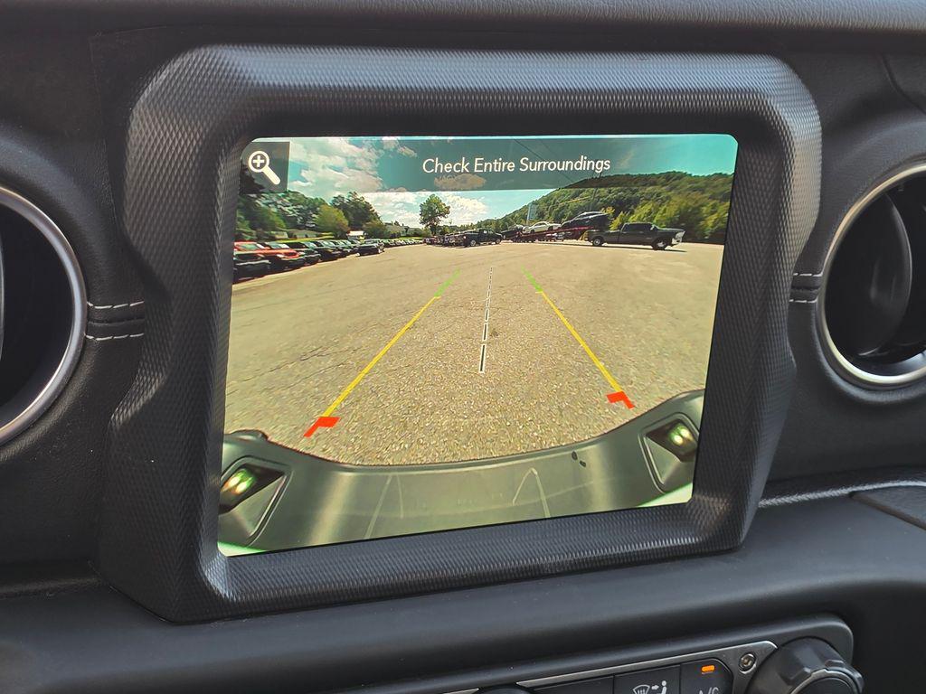 used 2023 Jeep Gladiator car, priced at $31,200