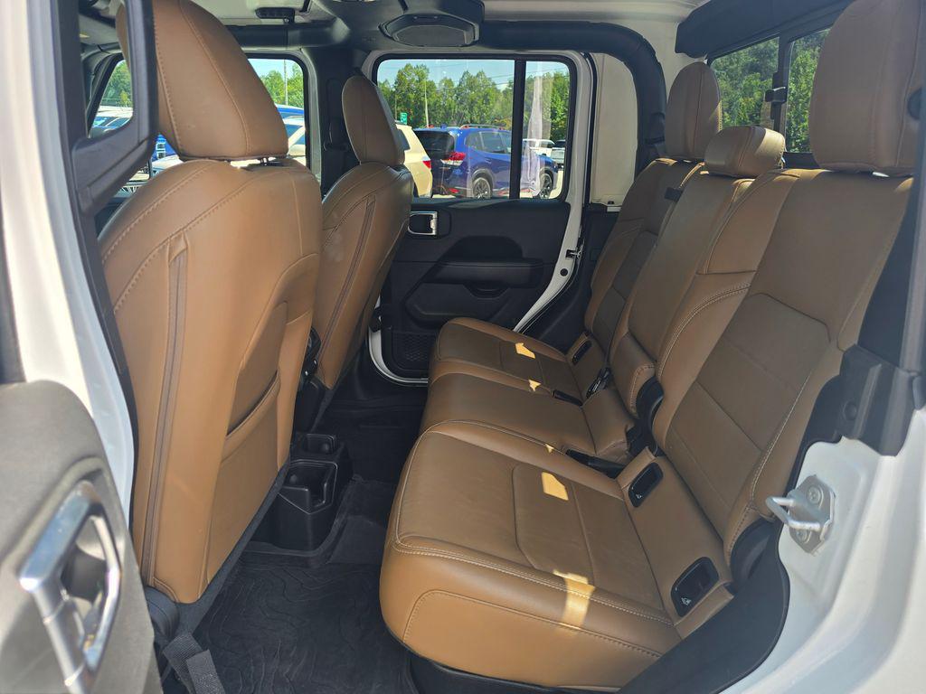 used 2023 Jeep Gladiator car, priced at $31,200