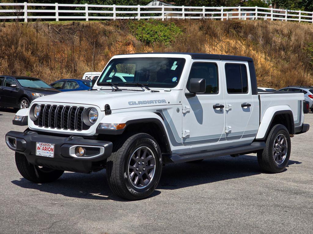 used 2023 Jeep Gladiator car, priced at $31,200